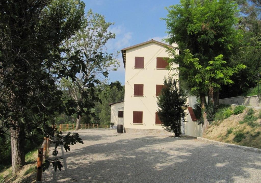 Podere Riosto Cantina&Agriturismo Pianoro Exteriér fotografie